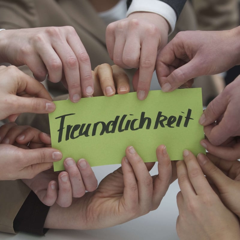freundlichkeit, erdbeerspargel, haende Freundlichkeit, Erdbeer & Spargel Profi, Hände