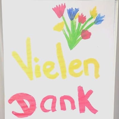 handwerk.com_danke-sagen-fuer-die-mitarbeiterbindung_gesche-gaudszuhn_vielen-dank Danke sagen für die Mitarbeiterbindung, Handwerk.com, Expertin Gesche Gaudszuhn, Blumen, Vielen Dank