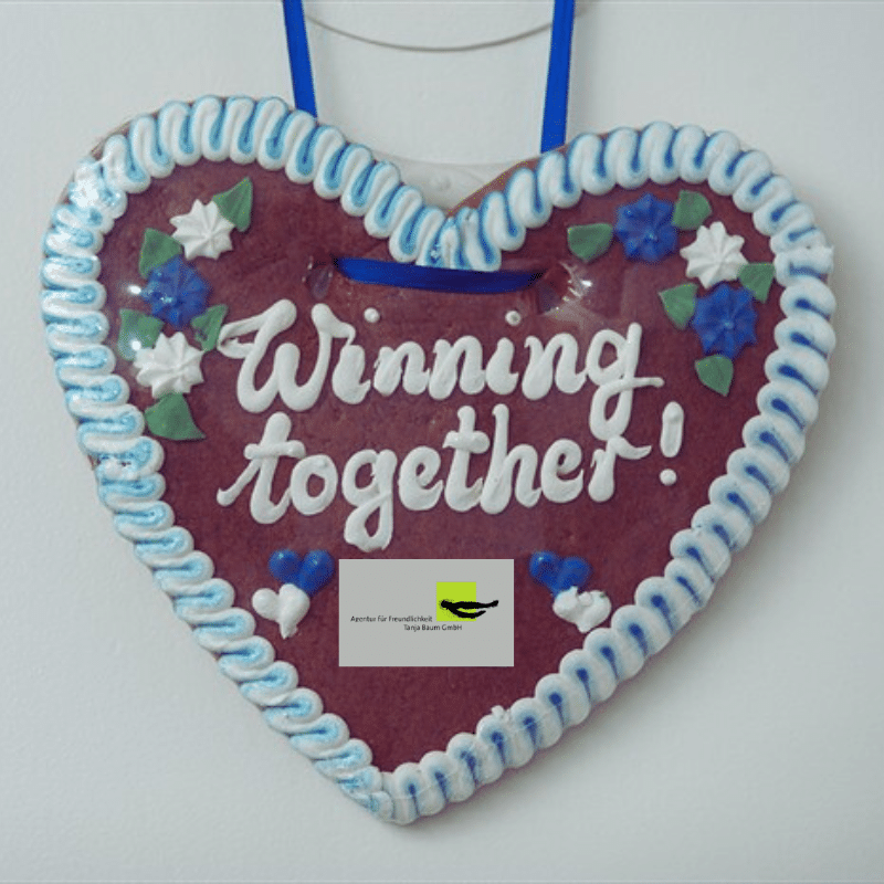 eigenverantwortliches-handeln-foerdern_winning-together_agentur-fuer-freundlichkeit Eigenverantwortliches Handeln fördern, Transformation, Kulturwandel in Unternehmen, Lebkuchenherz Winning together